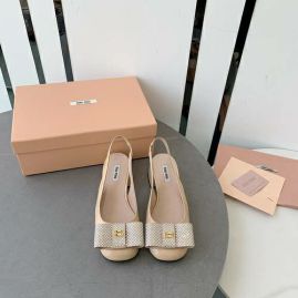 Picture of Miu Miu Shoes Women _SKUfw131577045fw